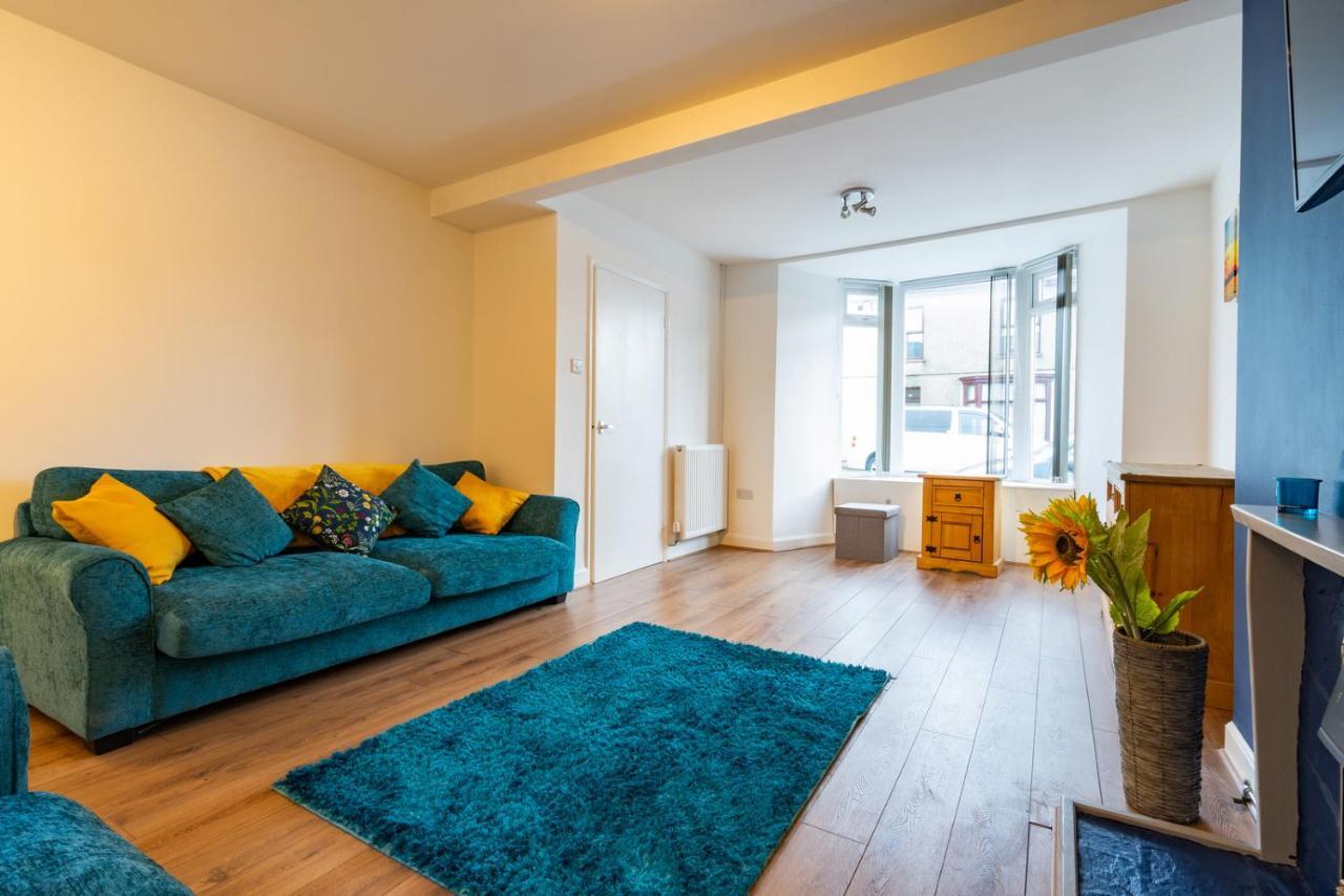 Newly-Renovated, Mid-Terrace Cottage In Porthmadog Eksteriør bilde