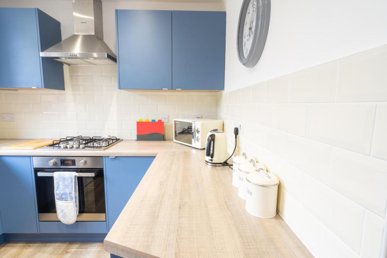 Newly-Renovated, Mid-Terrace Cottage In Porthmadog Eksteriør bilde